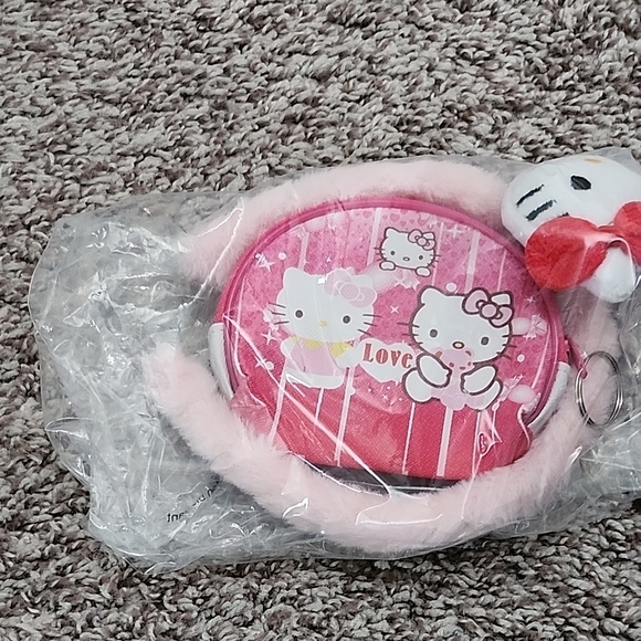 **NWOT** Hello Kitty Pink and  White Headband, Pouch, Purse and Lunch box bundle - Picture 3 of 6